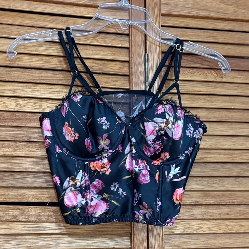 Victoria's Secret Black and Pink Floral Wired Bralette